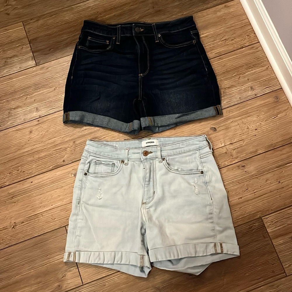 Sonoma Jean Shorts Set of 2. Both Size 10. Both 5” Length. Great Condition!
